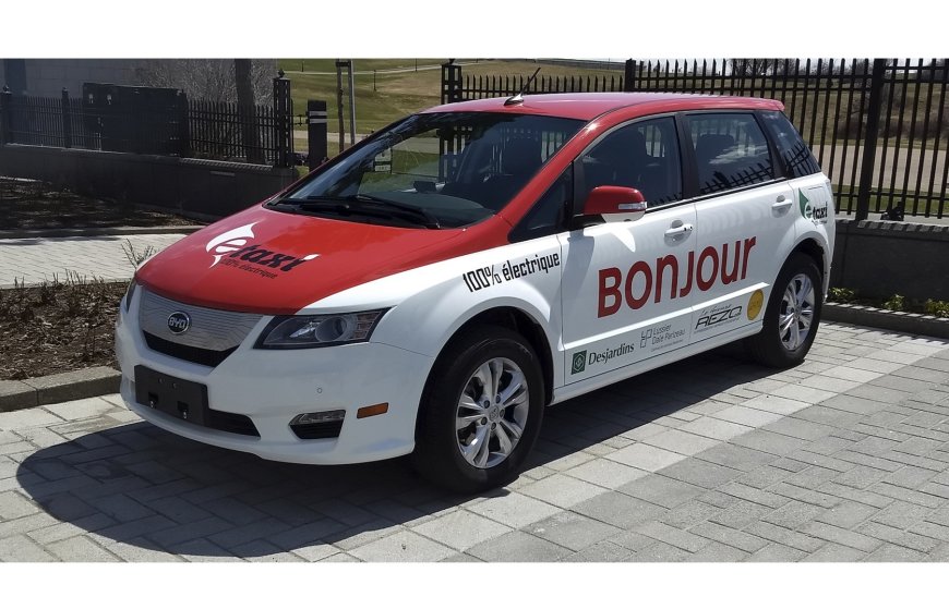 Des véhicule électriques BYD à Montréal