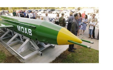 Des bombes conventionnelles extrêmement puissantes, capables d’approcher la force destructrice d’une petite bombe nucléaire… mais sans aucune radiation