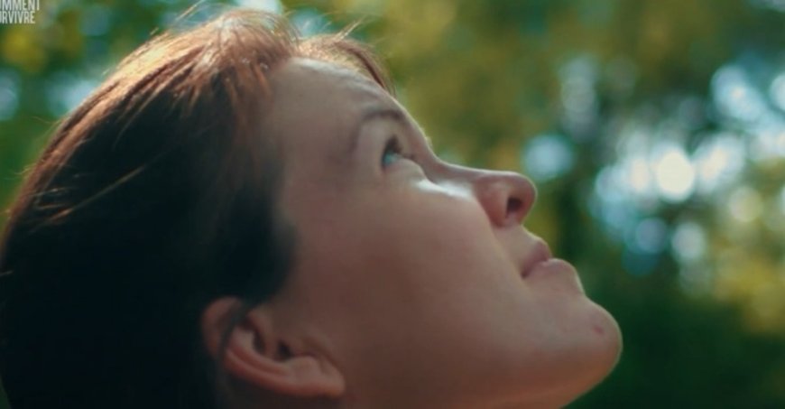 Elle a regardé l'éclipse pendant 30 secondes - quelques heures plus tard, tout était noir